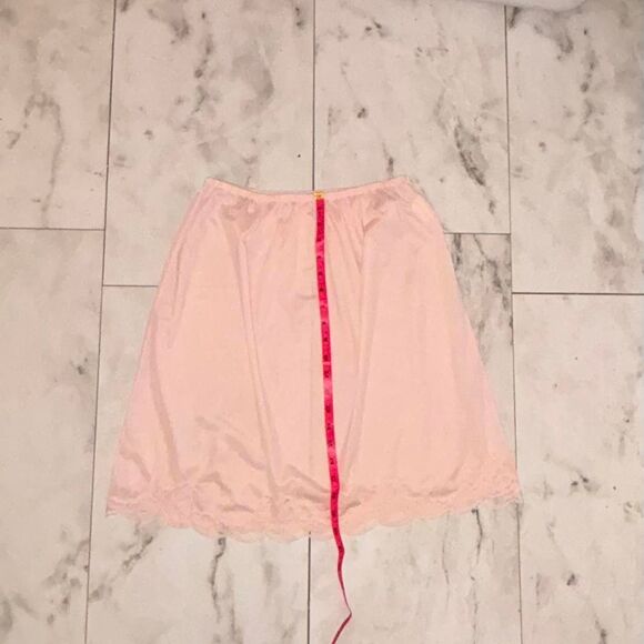 Unbranded Women's Pink Skirt - Picture 7 of 8